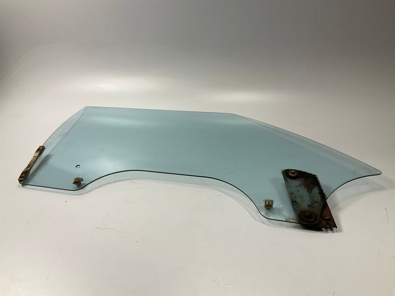 USED #116 - 2+2 ONLY - Right Passengers Door Window Glass For 79-83 280zx 2+2