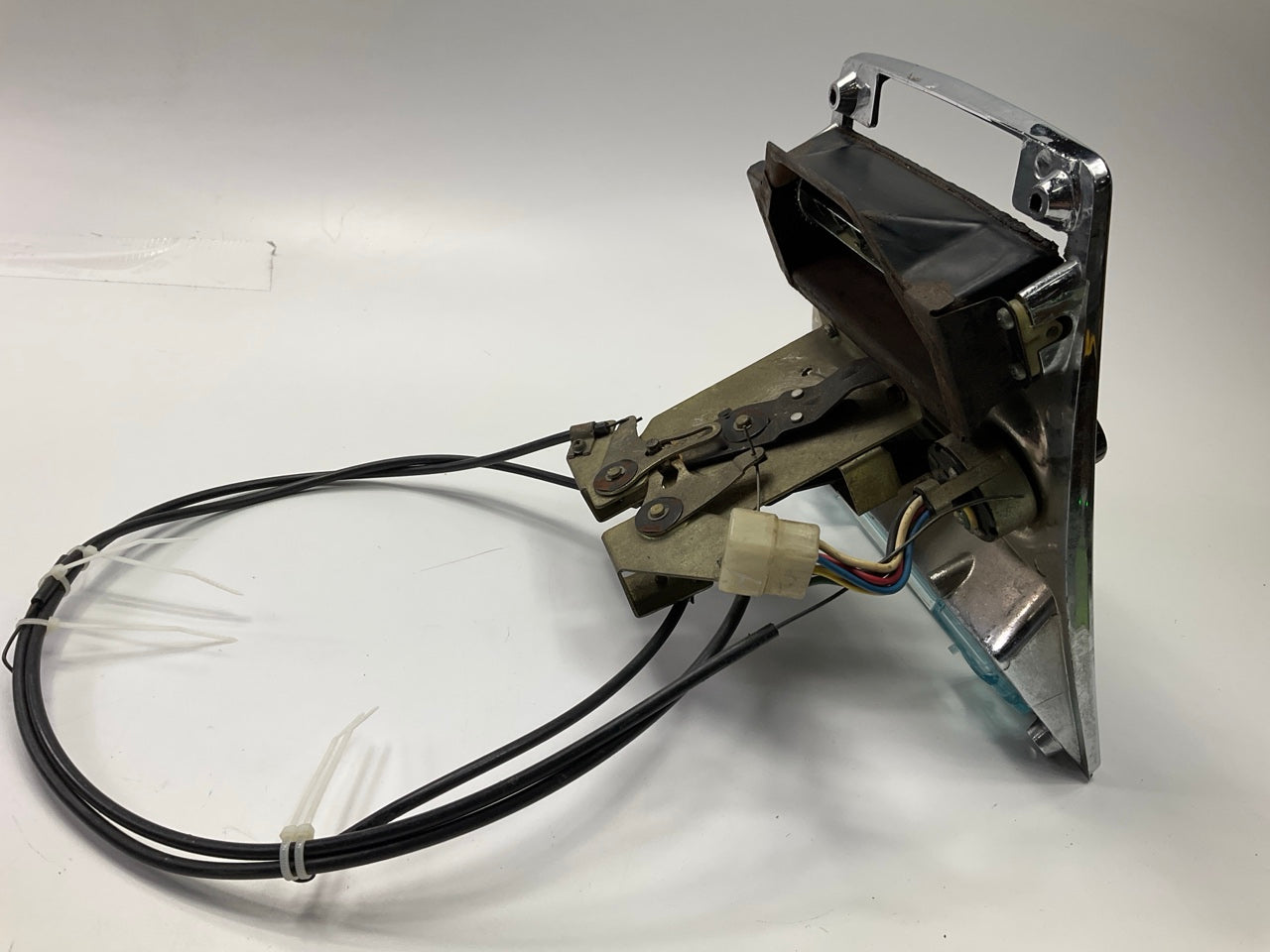 USED Original OEM Radio / Climate Control Switch Panel For Datsun 240z UNCRACKED