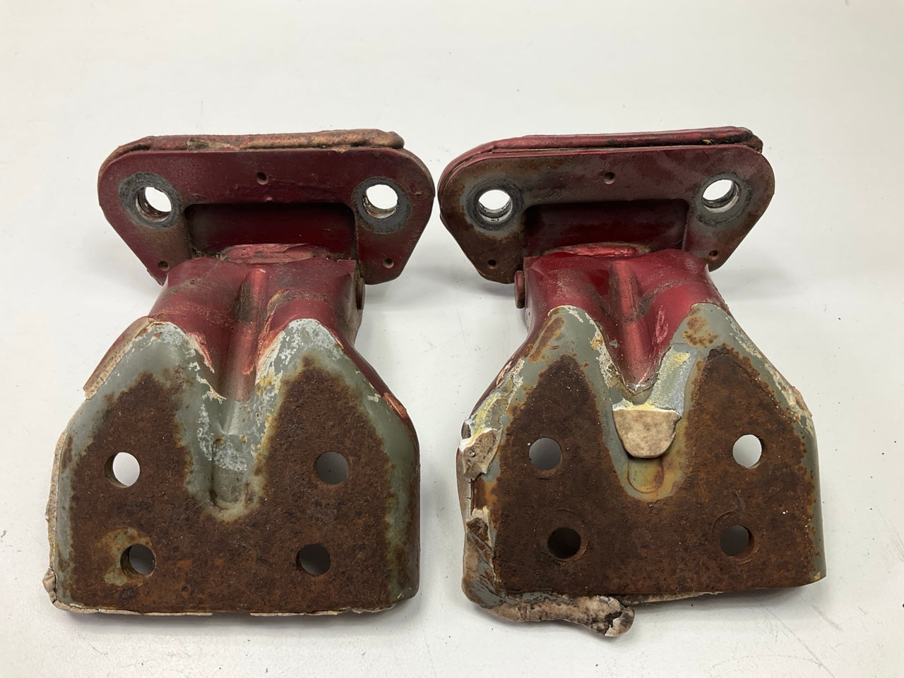 USED - Upper & Lower Door Hinge Set, Right Passengers Side For 1984-89 300zx Z31
