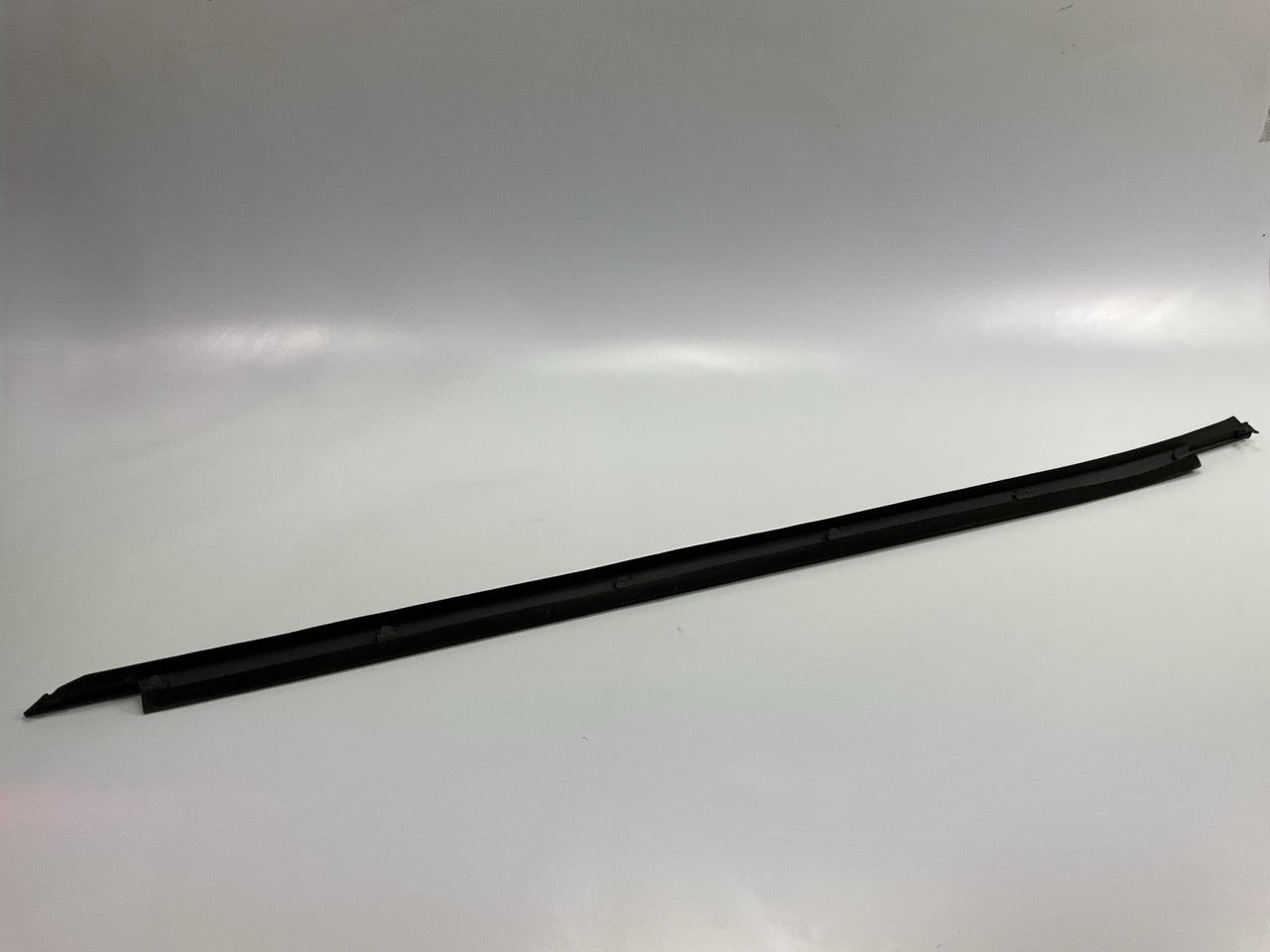 Some Damage - Right Passengers Door Upper Window Sill Edge Trim For 79-83 280zx