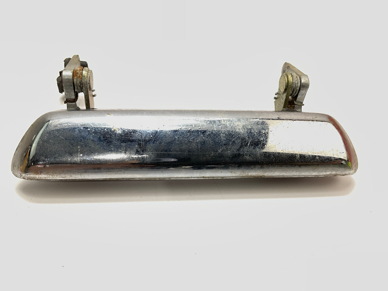 USED, Original OEM Right Passengers Exterior Outside Door Handle For Datsun 240z