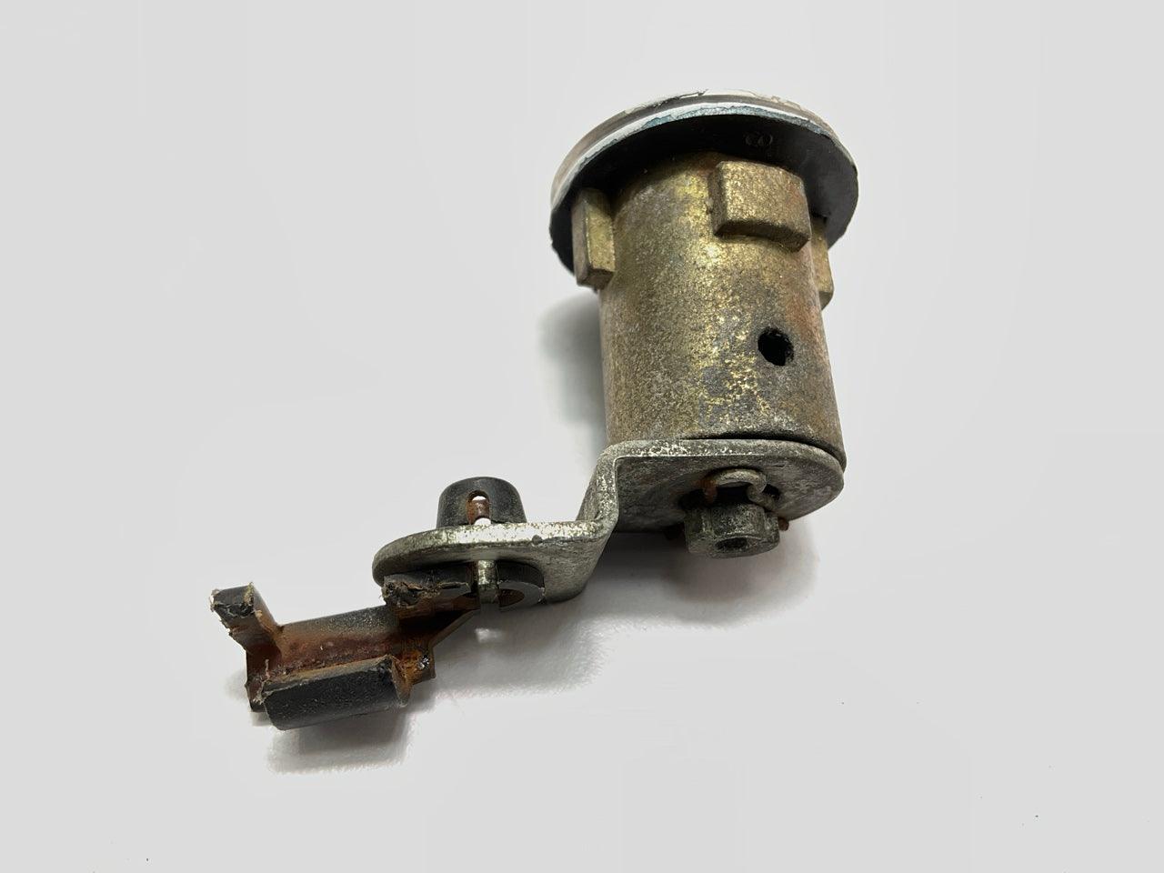 NO KEY - USED Outside Door Lock For 1970-1978 Datsun 240z 260z 280z WITHOUT KEY