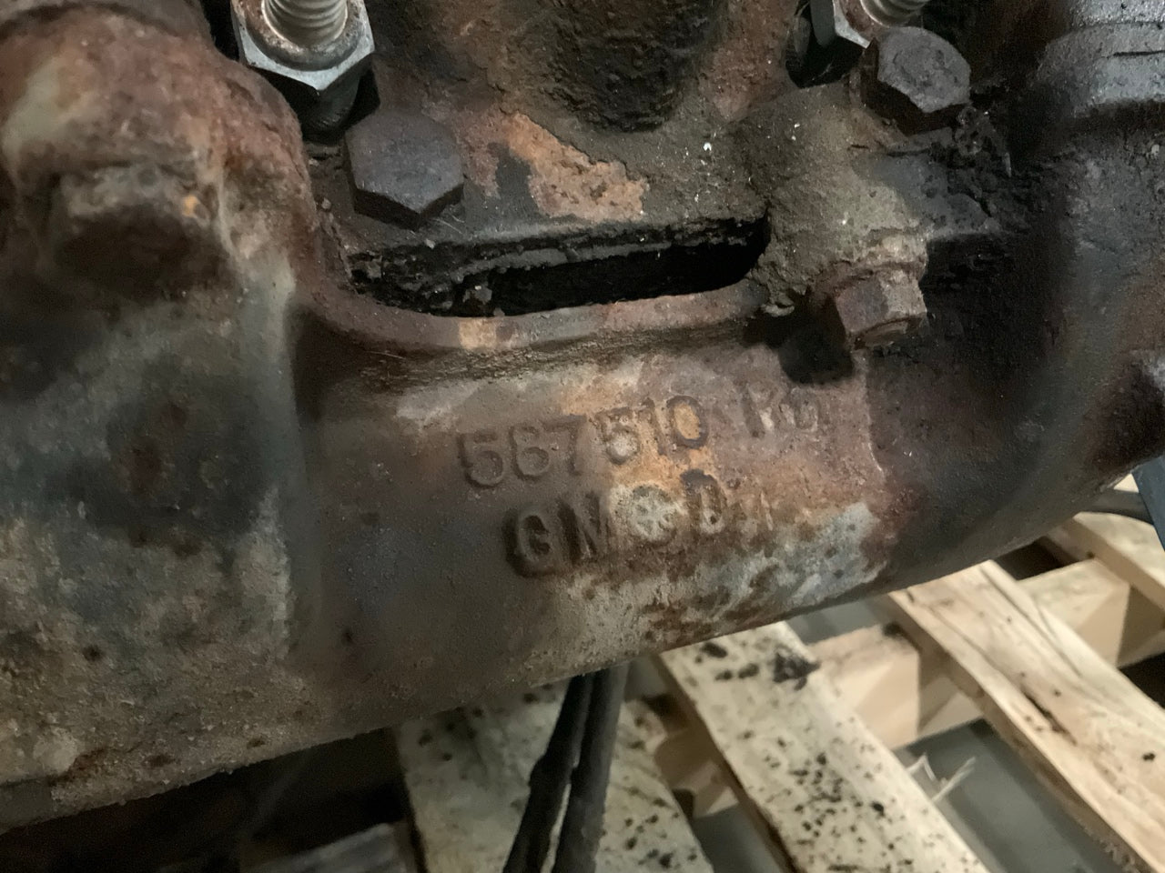 CORE, TURNS OVER - Olds 330 ''Ultra High Compression'' Engine & Trans 585786 Block