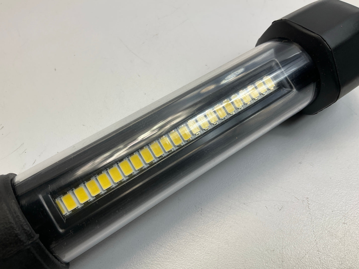 UVIEW 413310 Iview Cordless Rechargeable Worklight Work Lamp