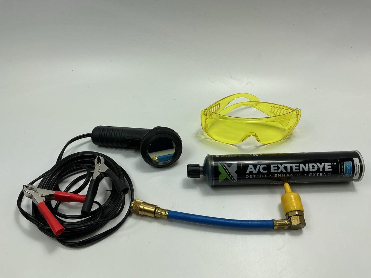 UView 414500A A/C ExtenDye Leak Detection Kit With Spotgun Injector & UV Light