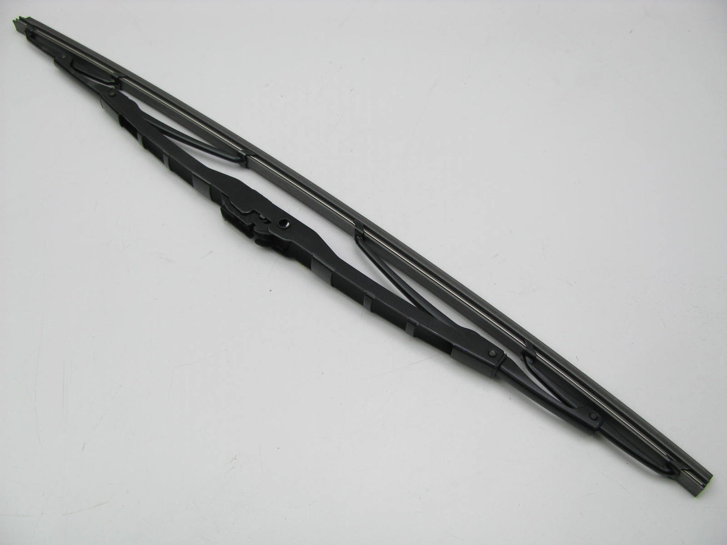 Valeo 18HD Ultimate Heavy Duty Windshield Wiper Blade - 18'' (450MM) Size