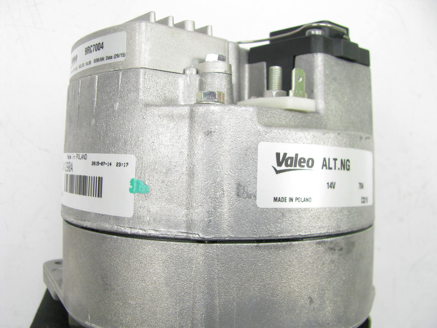 REMAN. Valeo 439197 Alternator Replaces MASSEY FERGUSON 3582-821-M1 3930504R1