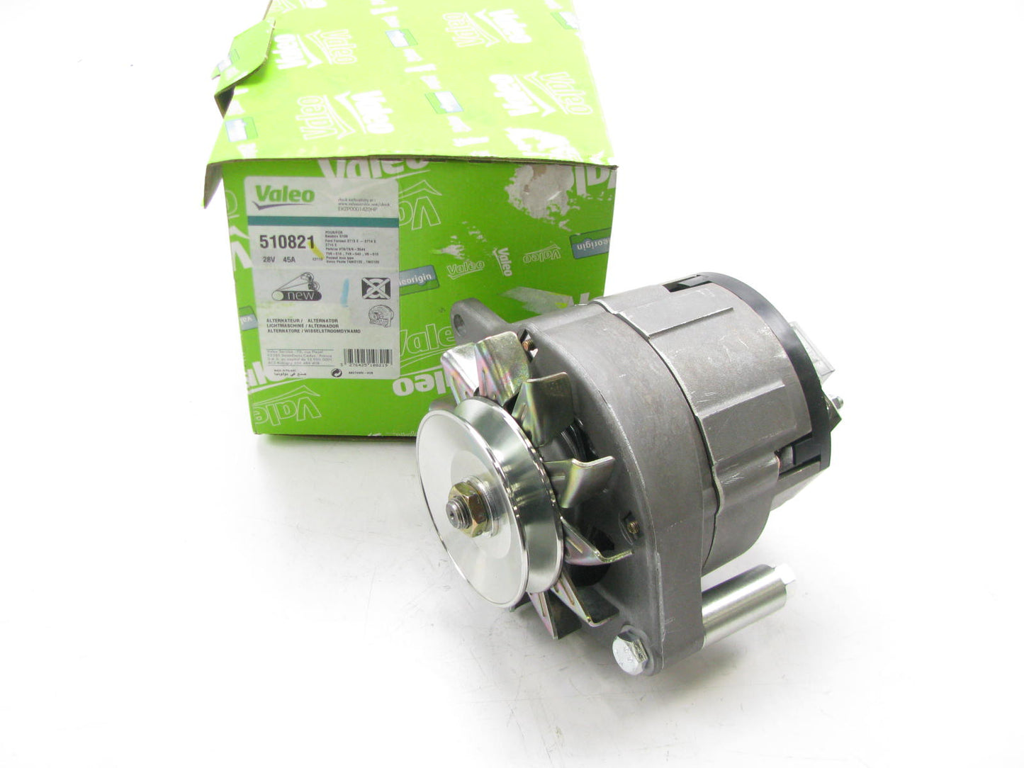 Volvo Penta Marine Diesel Engine TAMD, MD, TMD 28V 45A Valeo Alternator