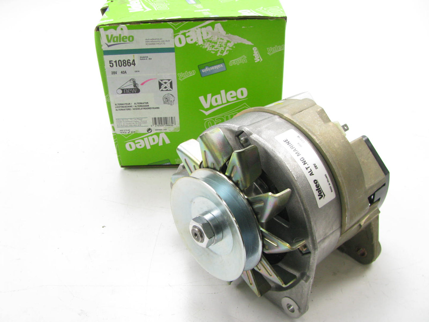 Valeo 510864 Remanufactured Alternator For Motorola, Sabre Marine 28V 40 Amp