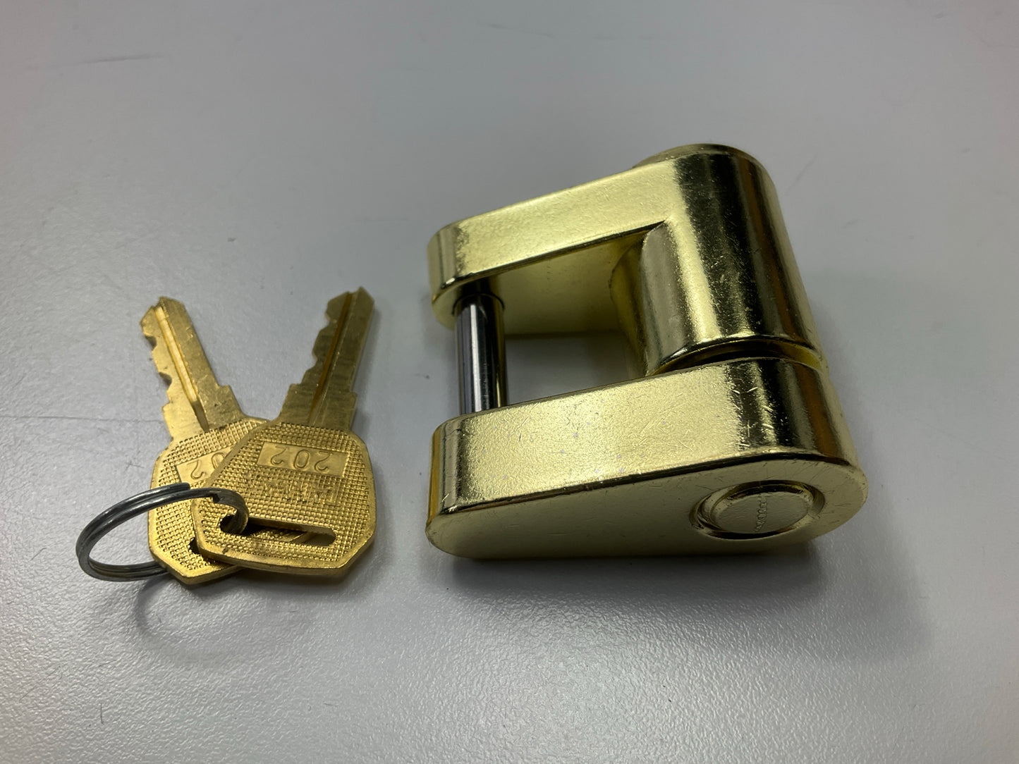Valmar 80752 Trailer Coupler Lock, 1/4'' Pin Diameter, Closed Position 1-5/8''