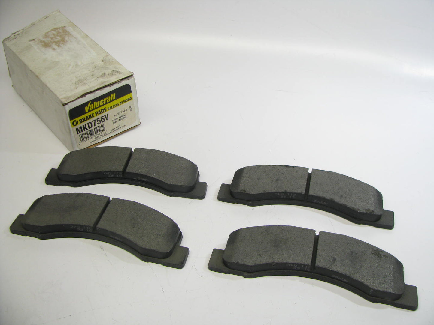 Valucraft MKD756V FRONT Brake Pads 00-05 Excursion 99-04 F-250 F-350 SUPER DUTY