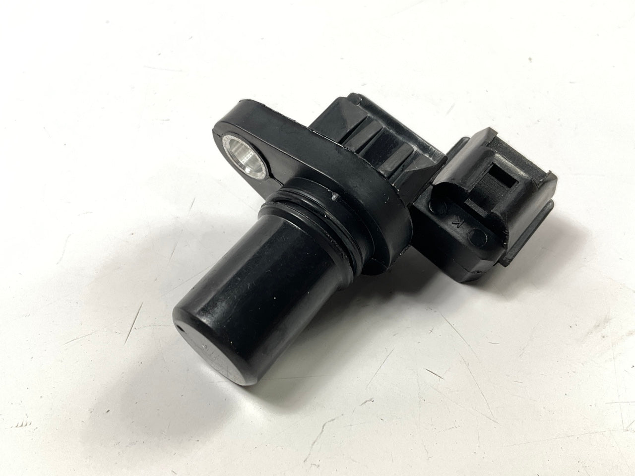 Valuegrade CSS1547Z Engine Camshaft Cam Position Sensor
