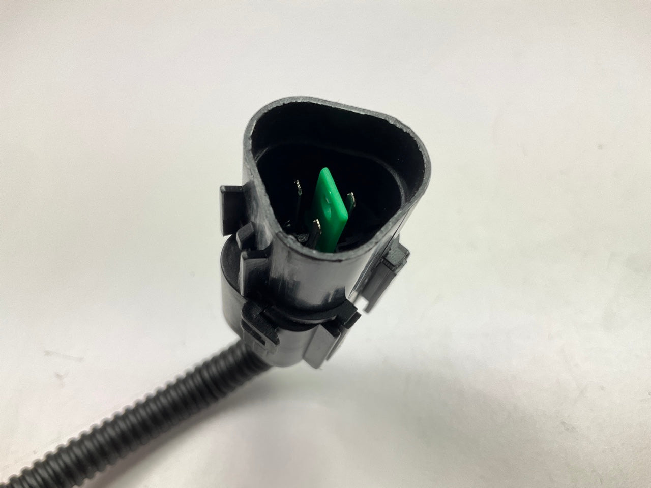 Valuegrade CSS732Z Engine Crankshaft Position Sensor For 1999-2005 Hyundai 2.4L