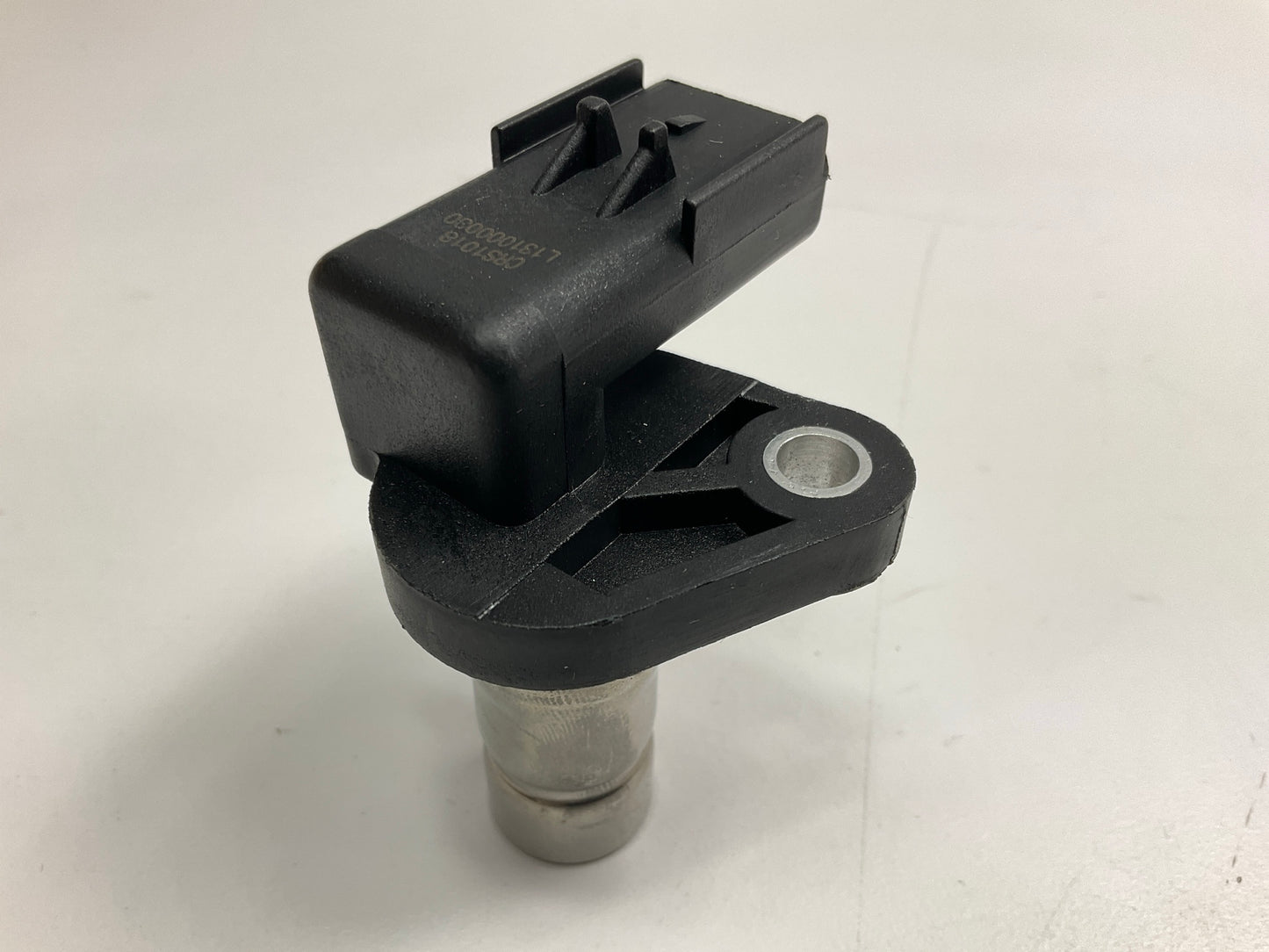 Valuegrade CSS734Z Crankshaft Crank Position Sensor For 1997-99 Cirrus, Sebring