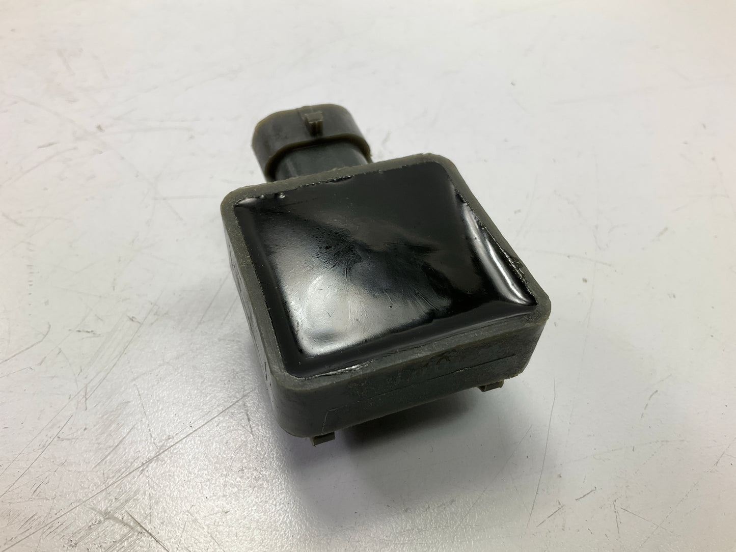 Valuegrade S8122Z Engine Coolant Level Sensor