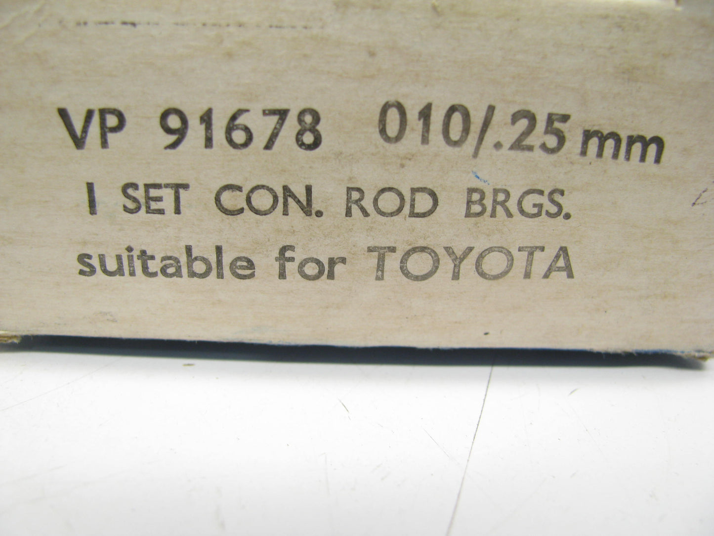 Vandervell VP91678-010 Connecting Rod Bearings .010'' 1967-70 Toyota 1.9L 3R 3RC