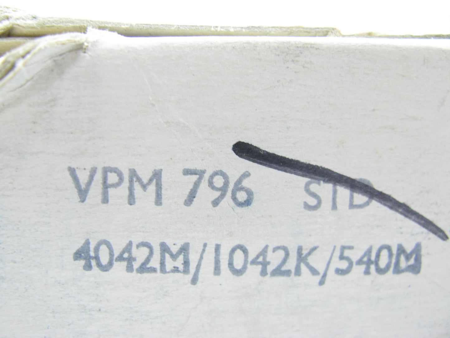 Vandervell VPM796 Engine Main Bearings Standard For 1956-73 Chrysler 273 318-V8