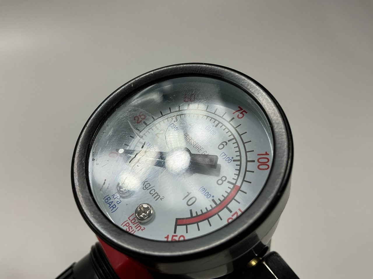 SCRATCH & DENT, SEE ACTUAL PHOTOS - Vaper 19220 HVLP Triple Set-Up Spray Gun Kit