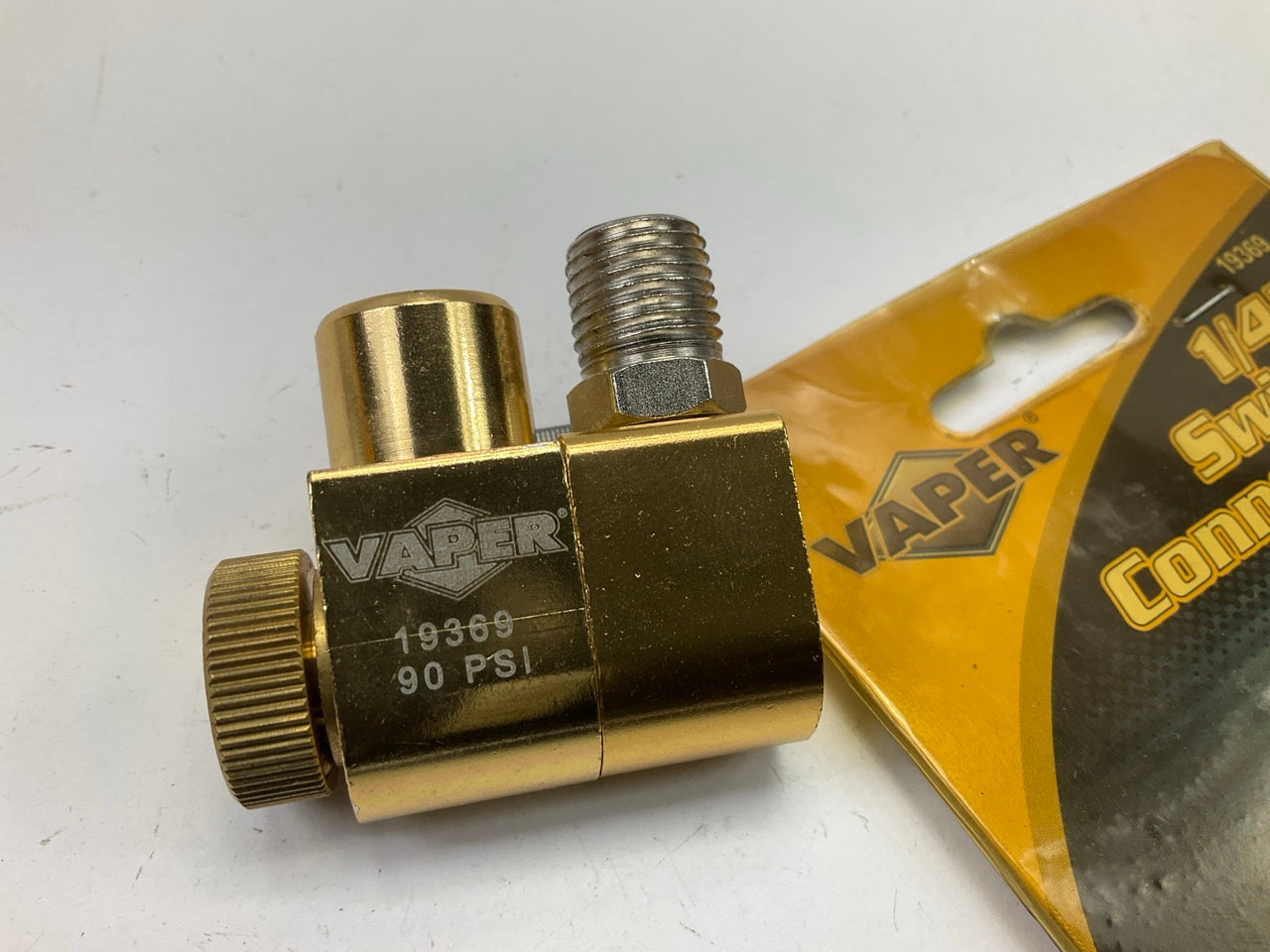 Vaper 19369 1/4'' Swivel Connector - Convenient For All Air Tools, Up To 90 PSI