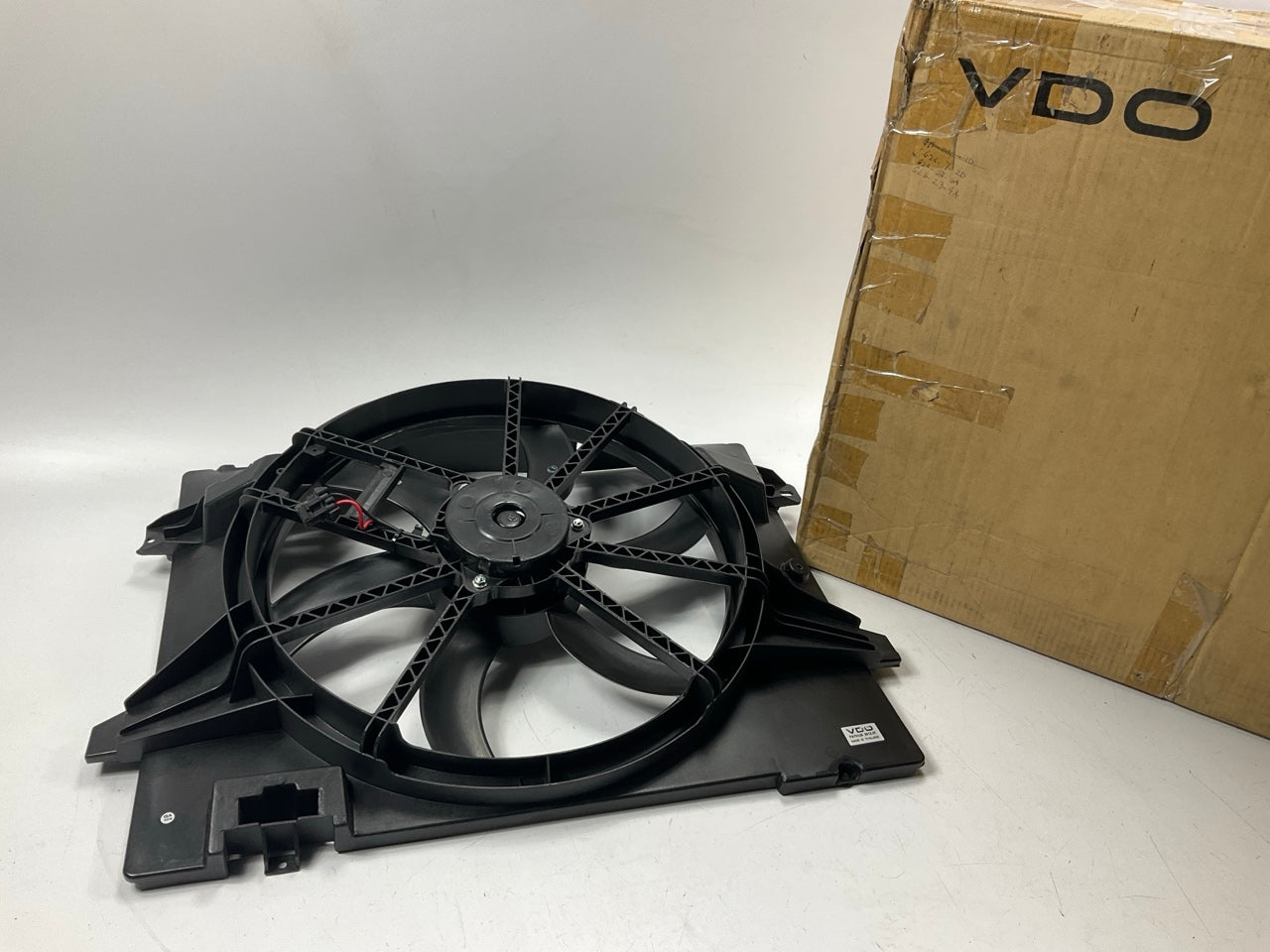 BROKEN MOUNT TAB - VDO FA70426 Engine Cooling Fan Assembly
