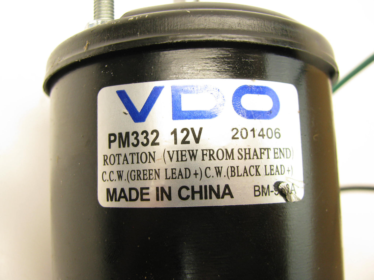 VDO PM332 HVAC Blower Motor Without Wheel - Front