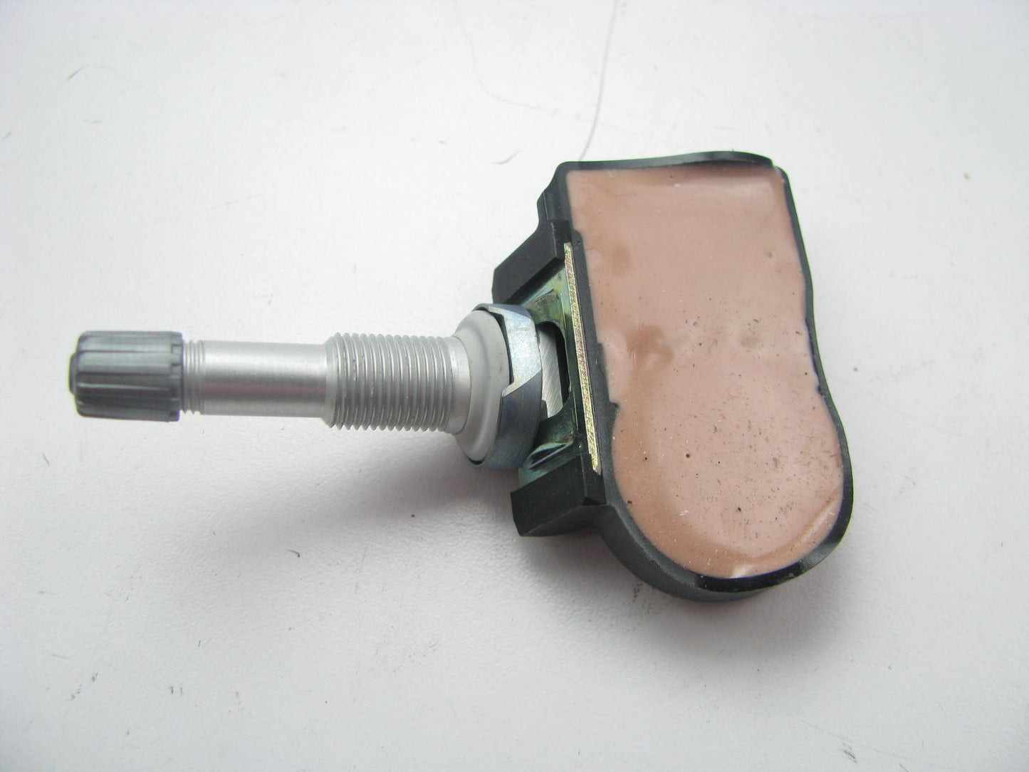 VDO SE10003 TPMS Tire Pressure Monitor Sensor