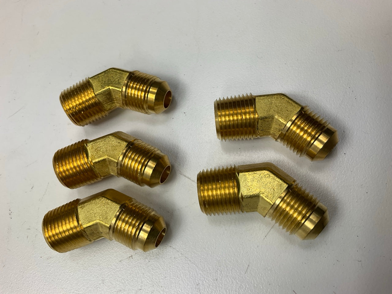 (5) Velvac 015966 SAE 45° Flare Fitting, 45° Elbow, Brass, 3/8'' X 3/8'', 5/8''-18