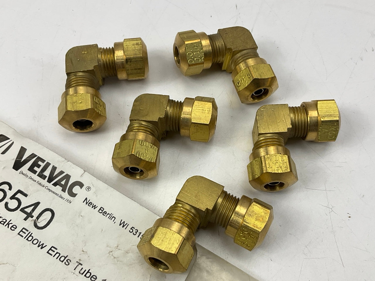 (5) Velvac 016540 - Nylon Air Brake 90 Degree Elbow Ends Tube 1/4'' Fittings