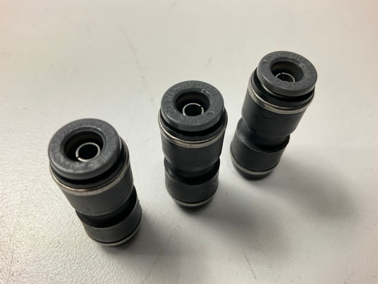 (5) Velvac 016640 Push-Lock Air Brake Fitting, Full Union, 1/4''
