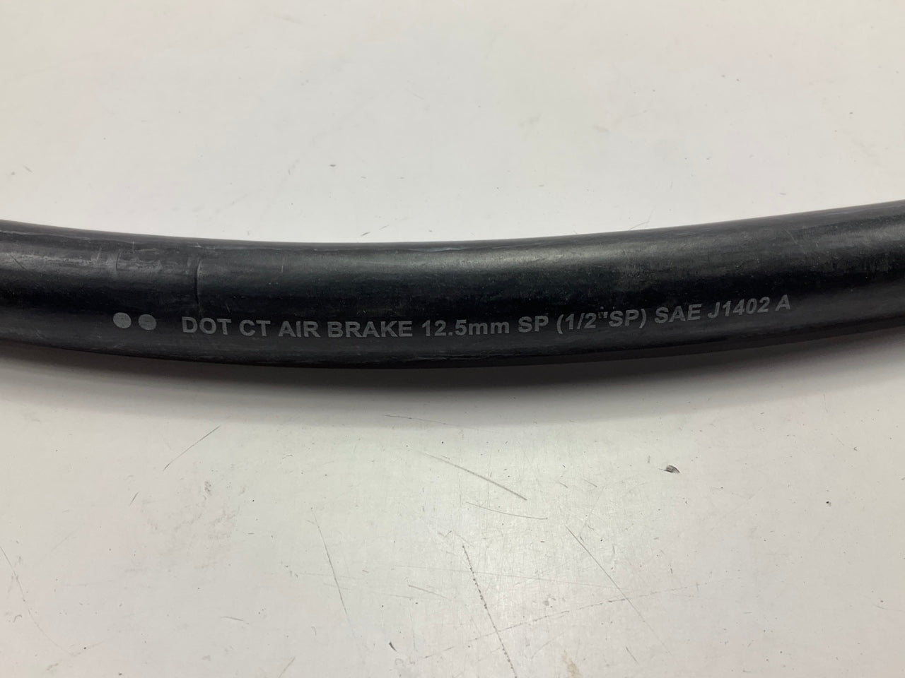 Velvac 148036 Air Brake Hose, 1/2'' X 3/8'' X 36'', One End Fixed, One End Swivel