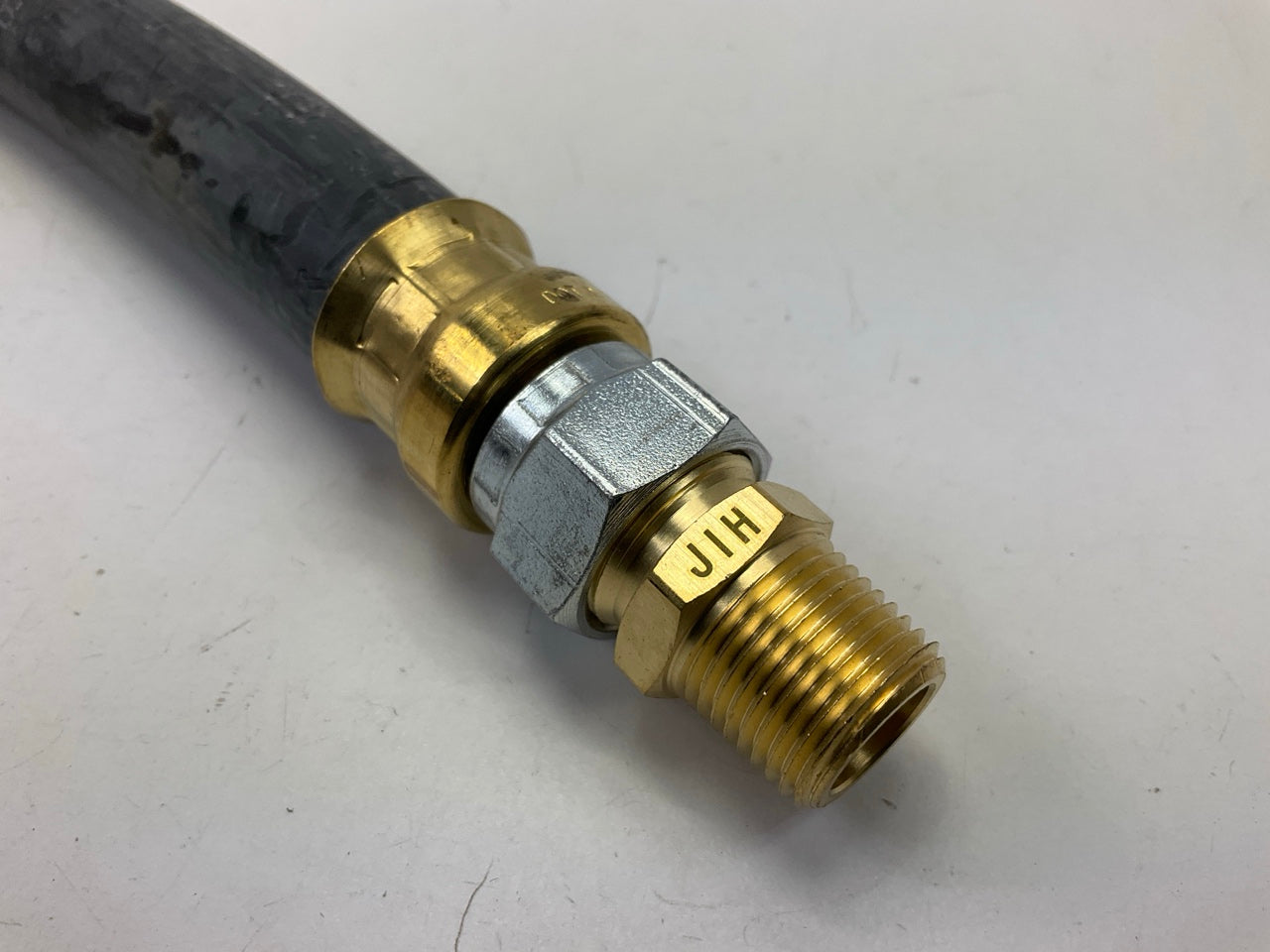 Velvac 148532 Air Brake Hose Assembly -  1/2'' X 3/8'' X 32'', Both Ends Swivel