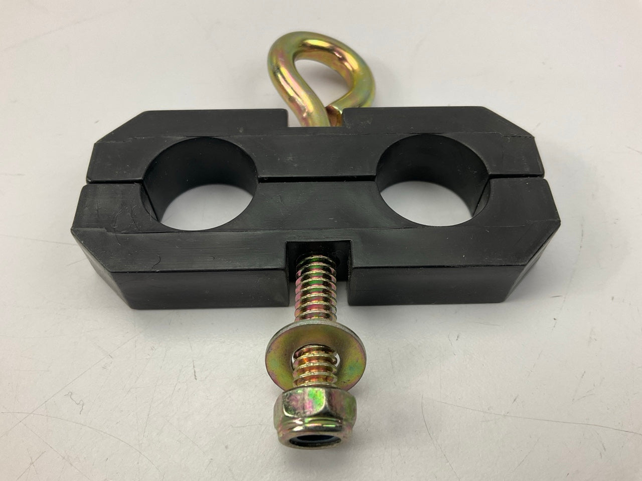 Velvac 580039 Two Hose Holder And Separator, 1/2'' ID
