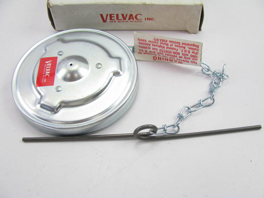 Velvac 601065 Aluminum Non-Locking Saddle Tank Fuel Cap Bayonet Style, 4''
