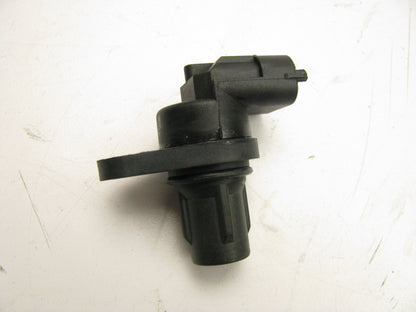 (2) Vemo 1802-309177 Engine Camshaft Position Sensor