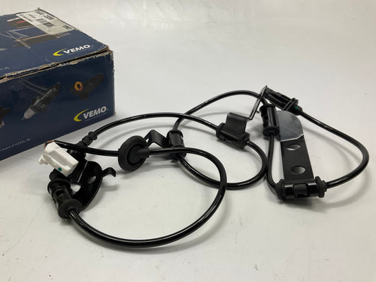 Vemo V52-72-0148 Rear ABS Wheel Speed Sensor
