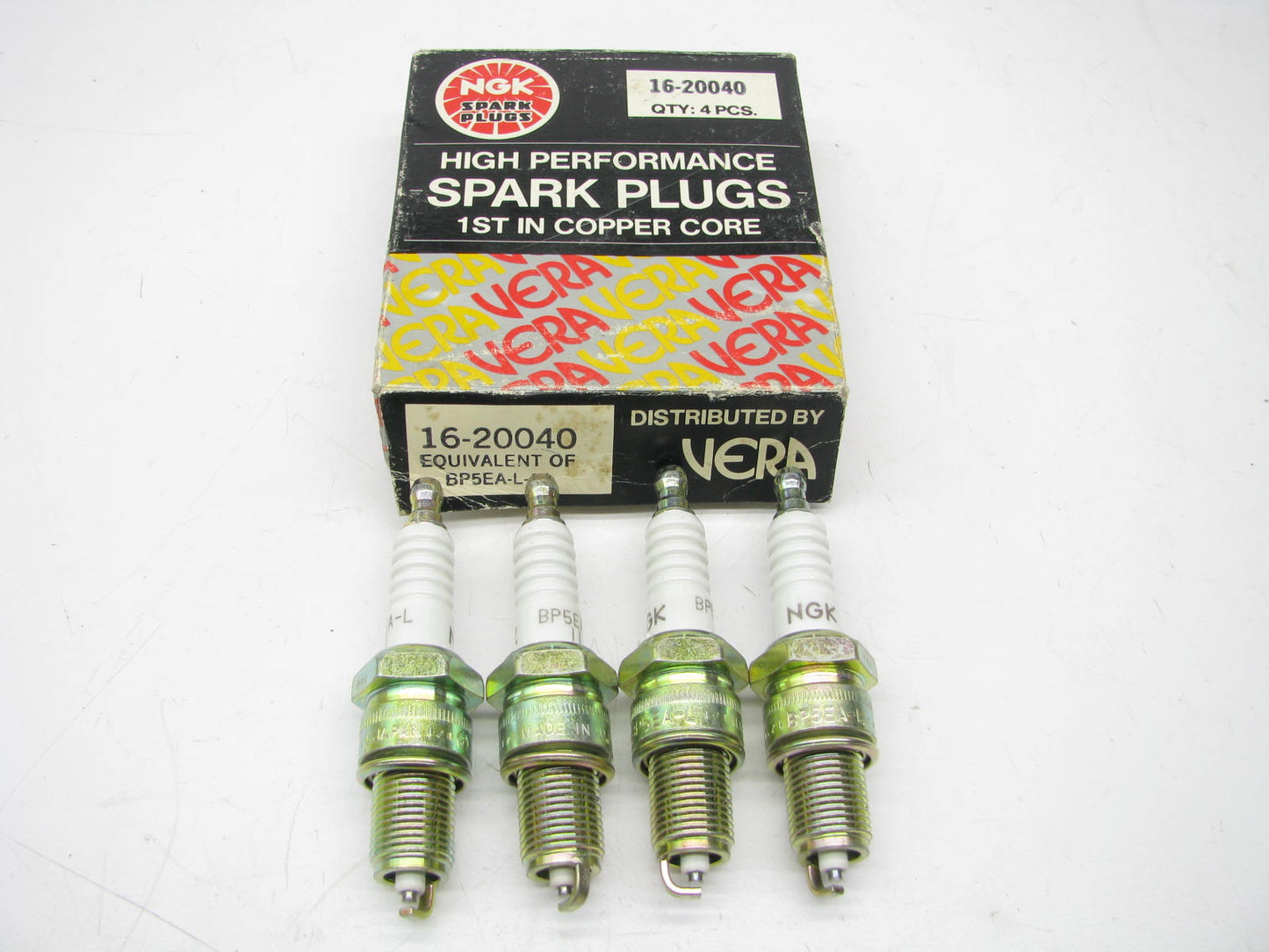 (4) Vera 16-20040 High Performance Spark Plugs