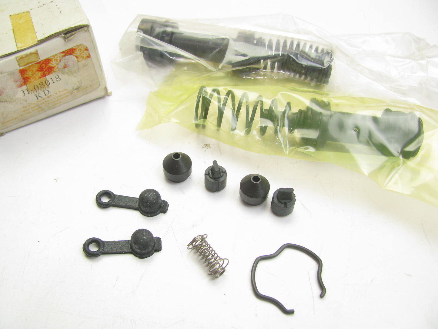 Vera 31-08018 Brake Master Cylinder Repair Kit For 1979-1980 Datsun 310