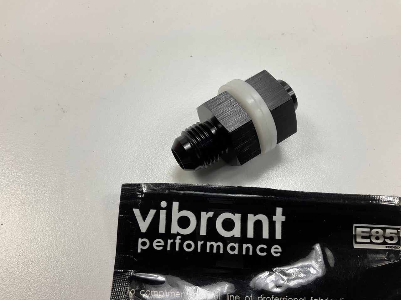 Vibrant Performance 16892 Fuel Cell Bulkhead Adapter Fitting, -6 AN