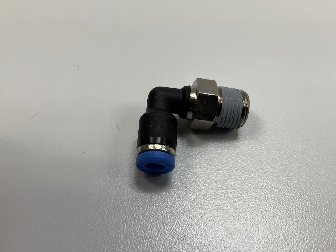 Vibrant Performance 2665 90 Deg. Elbow Push Lock Vacuum Fitting, 1/8'' NPT X 5/32