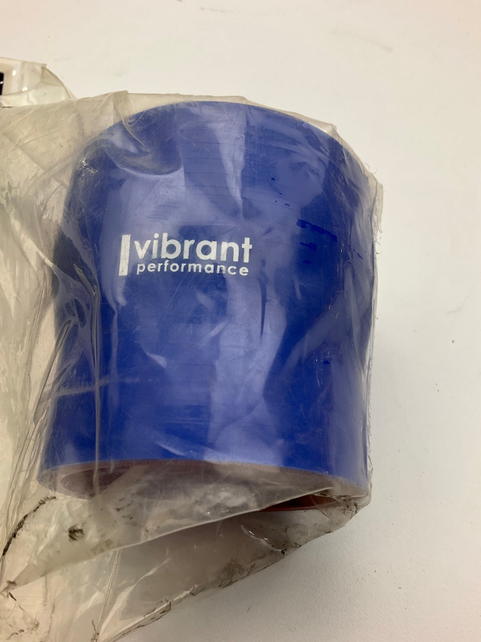 Vibrant 2772B 4-Ply Silicone Reducer Coupler 2.5'' X 3'' X 3'' Long, Blue