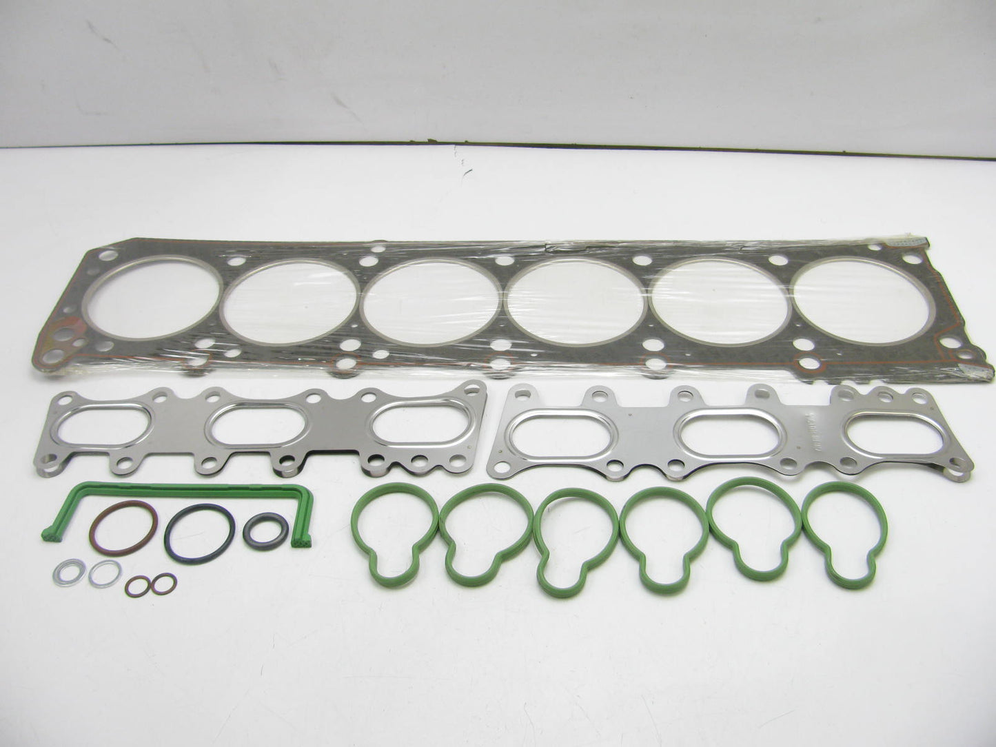 Victor Reinz 02-28975-02 Cylinder Head Gasket Set