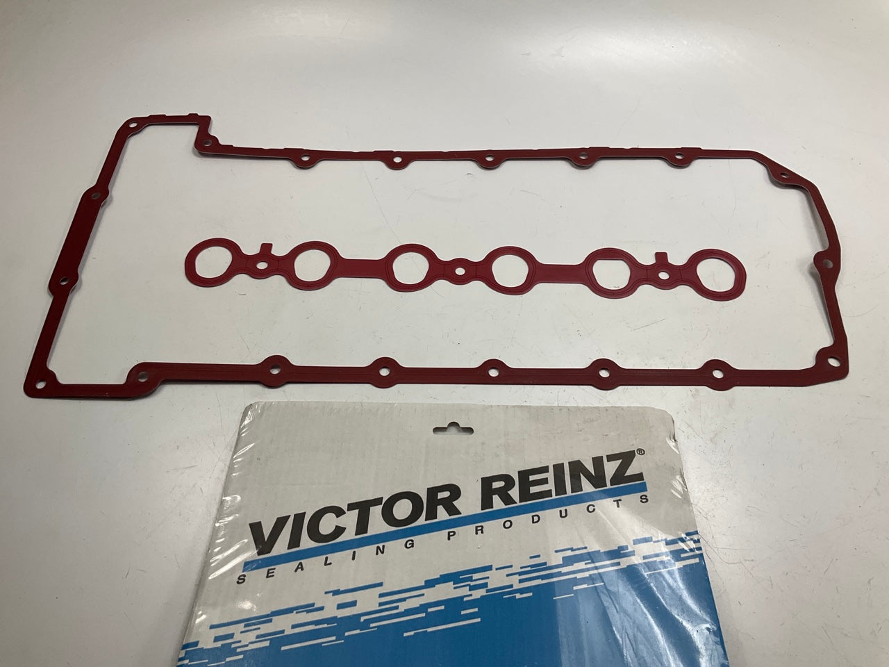 Victor Reinz 15-37289-01 Valve Cover Gasket