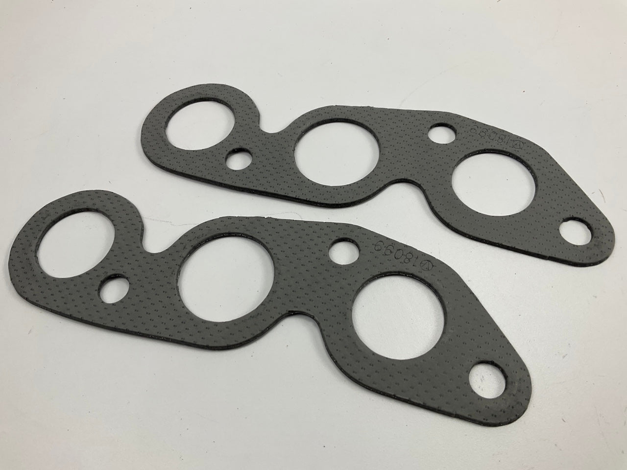 Victor MS18099 Intake And Exhaust Gasket 41-77 International Harvester C152 C164