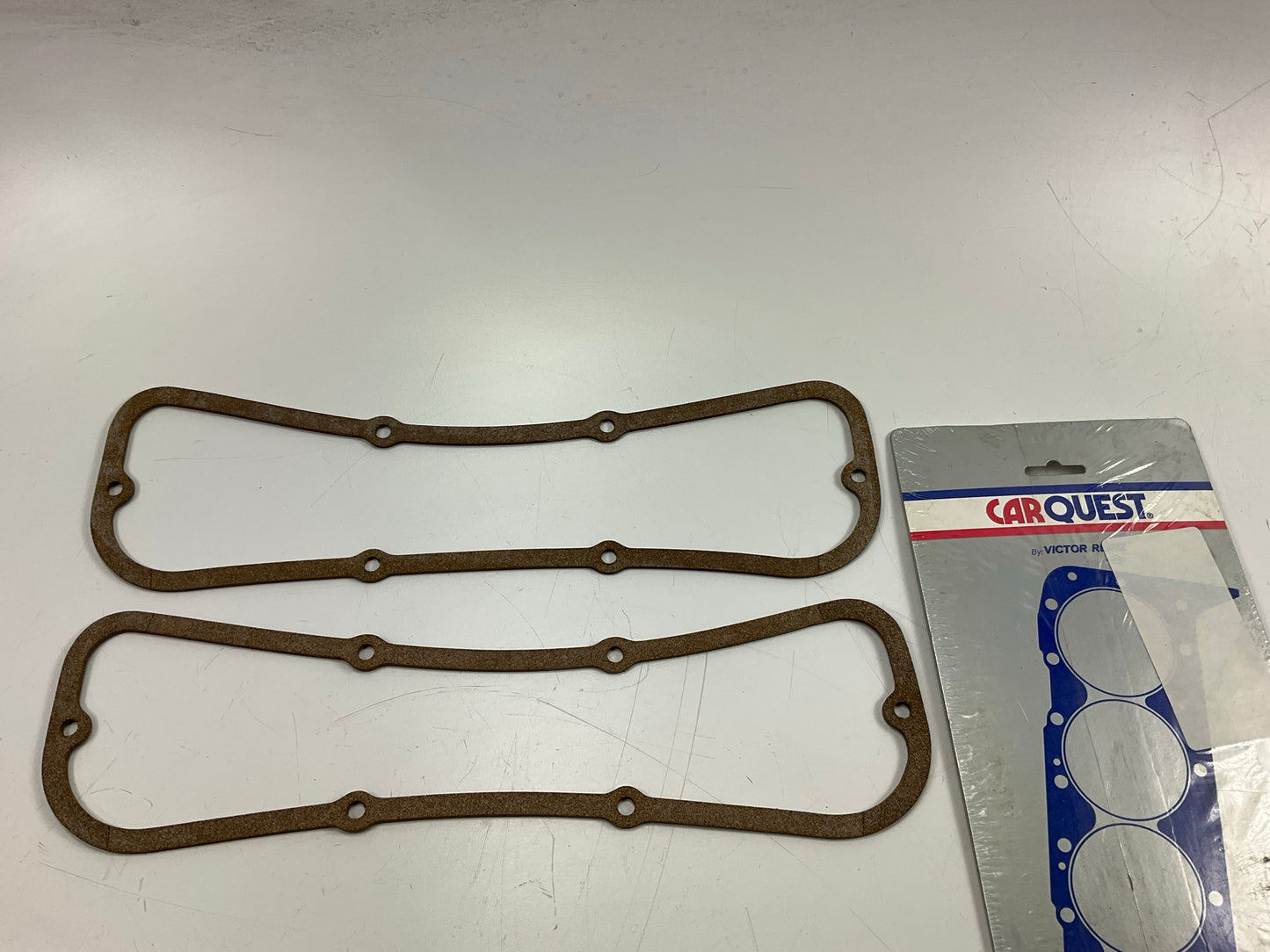 Victor Reinz VS39772 Engine Valve Cover Gasket Set for 1980-1986 GM 2.8L V6