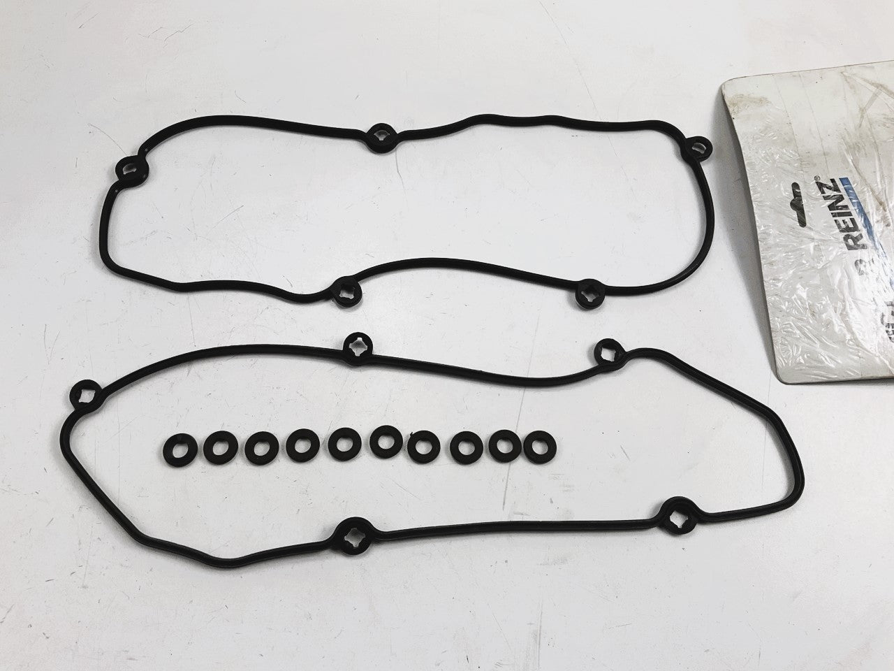 Victor Reinz VS50202A Valve Cover Gasket Set For 1995-2008 Ford 3.8L 4.2L-V6