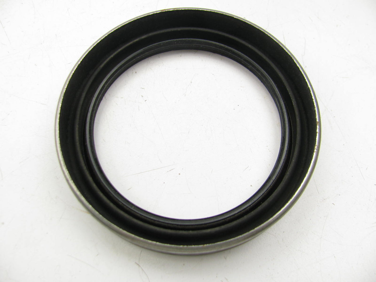 Victor 47596 Front Wheel Seal - 4.552'' OD X 3.500'' ID X 0.740'' Wide