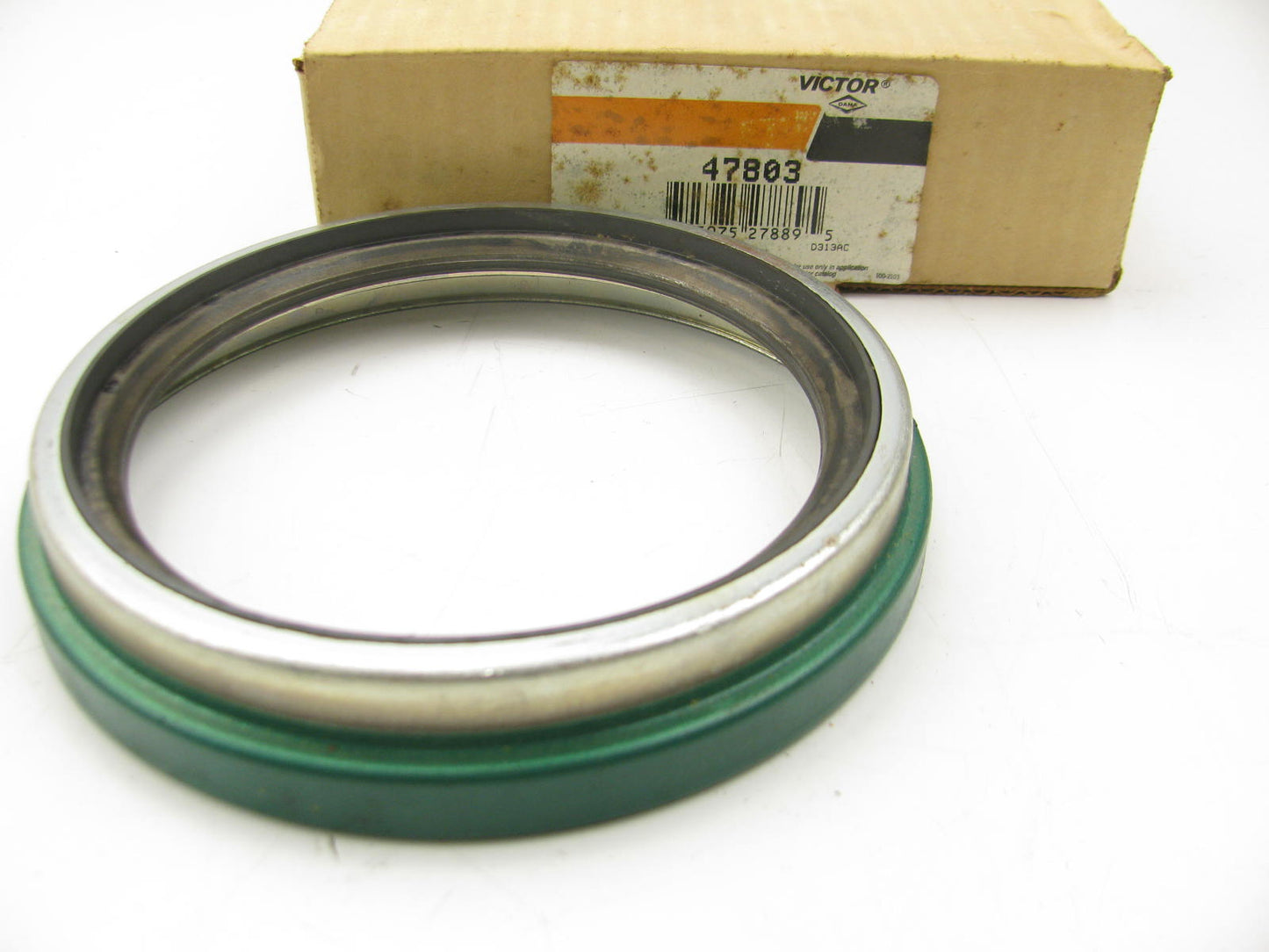 Victor 47803 Wheel Seal - 6.259'' OD X 4.765'' ID X 0.605'' Wide