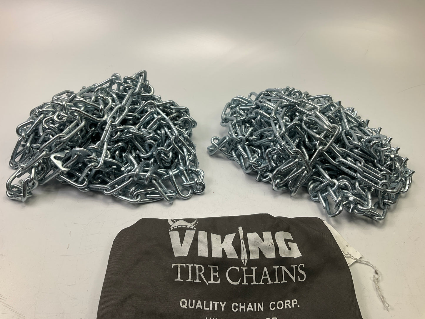 Viking 2821 Tire Snow Chains PAIR 265/70-15, 255/70-16, 245/75-16, 225/85-16