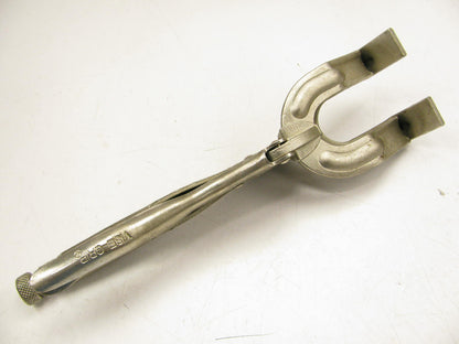 NOS - Vise-grip 11P 11'' Locking Pipe Clamp - 3-1/2'' Jaw Capacity - MADE IN USA