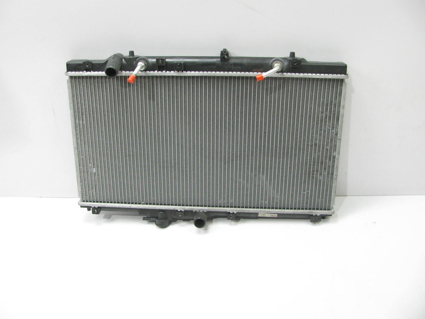 Vision 1581 Radiator For 1995-1997 Honda Accord 2.2L Automatic Trans